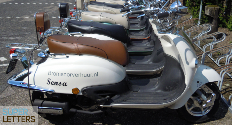bestickering | Bromsnor verhuur naamstickers | Bromsnor verhuur