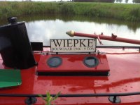 Bootstickers Plakletters op een sleepboot