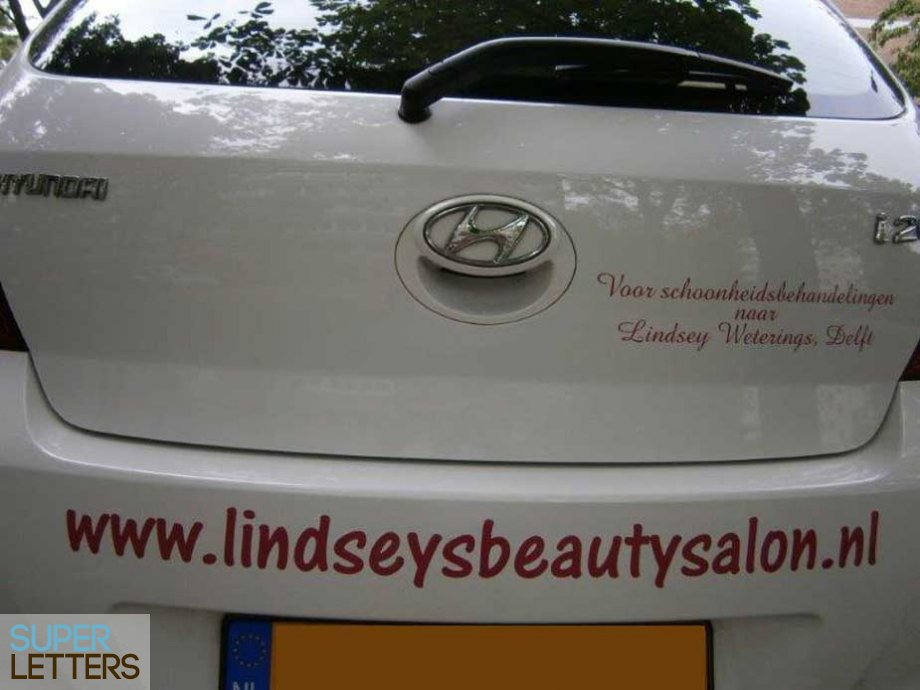 autostickers | Plakletters op auto stickers auto | Plakletters op auto