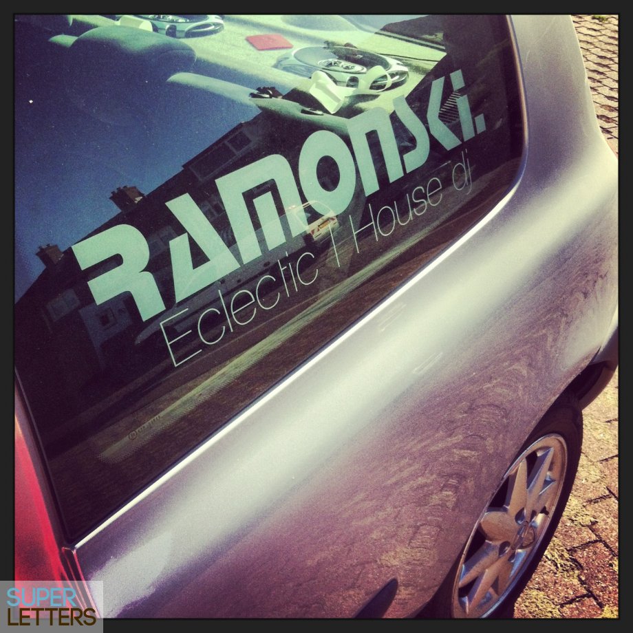 autostickers | Ramonski, binnenkant raam stickers auto | Ramonski, binnenkant raam