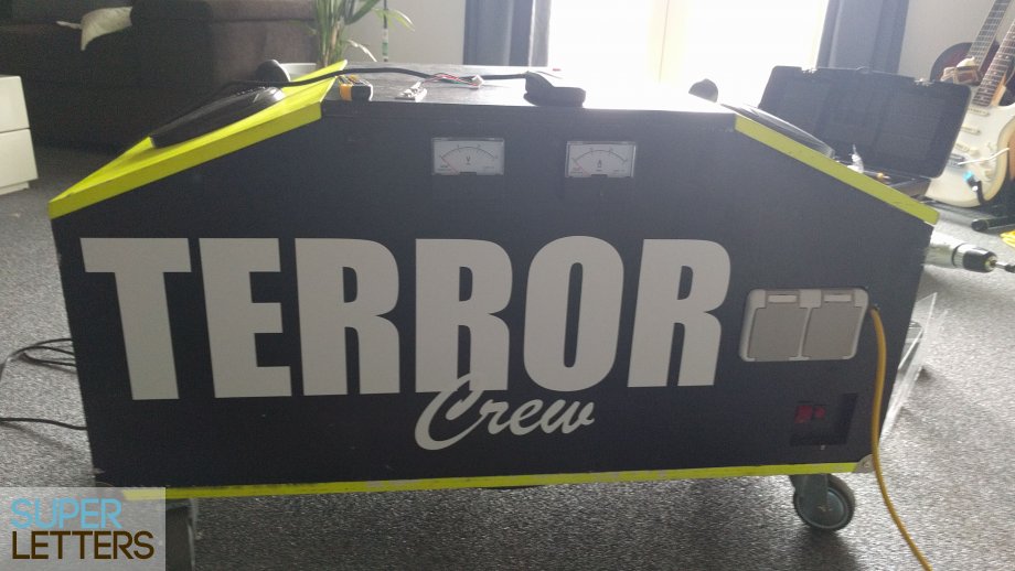 naamstickers | Terror Box Radio (achter)